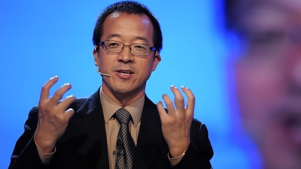 俞敏洪全员信再向员工道歉：老板也在拼命努力，并承担更大风险